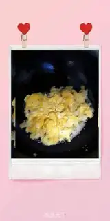Make Eggs and mouths step 2