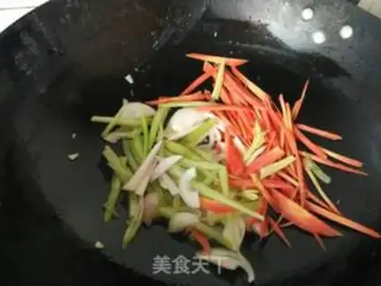 Make Delicious noodles step 6