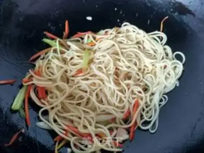 Make Delicious noodles step 7