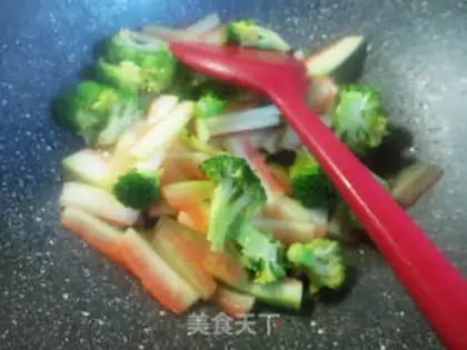 Make Watermelon peeled broccoli step 5