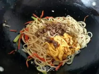 Make Delicious noodles step 8