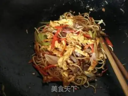 Make Delicious noodles step 10
