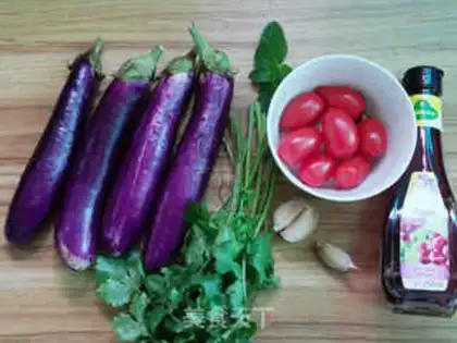 Make Tomatoes step 0