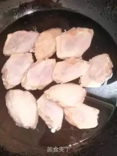 Make Red fried chicken step 0