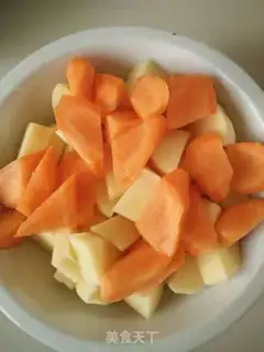 Make Carrots, potatoes, ribs step 0