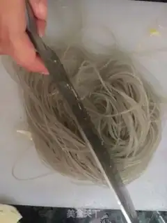 Make Cracker pastry and powder step 1