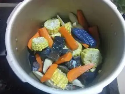 Make Corn carrot chicken soup step 1