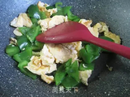 Make Pelican fried duck eggs step 9