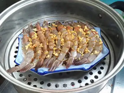 Make Ginger fan steams shrimp step 10