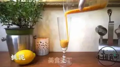 Make Peach tea step 1