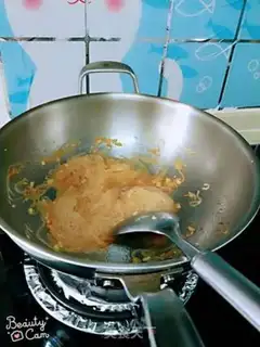 Make A garlic fan with a shrimp step 5