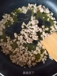 Make A meat powder fan step 2