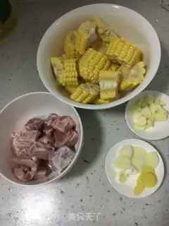 Make Corn steak soup step 0