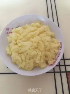 Make A yellow milk pie step 7