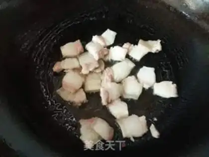 Make Onion gravy and chicken step 5