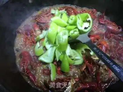 Make Spicy lobster step 5