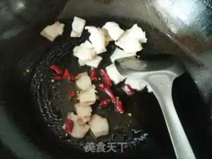 Make Onion gravy and chicken step 6