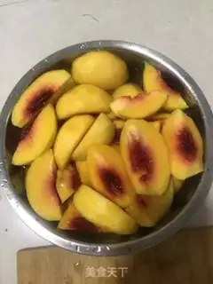 Make Peach can step 1