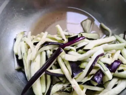 Make Sausage fries step 1