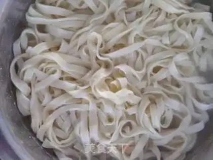 Make Egghand noodles step 4