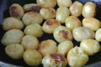 Make Fried potatoes step 1