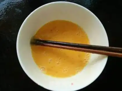 Make cucumber black-mucked eggs step 4