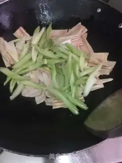 Make Celery curry step 2