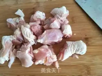 Make Homemade potatoes with chicken legs step 3