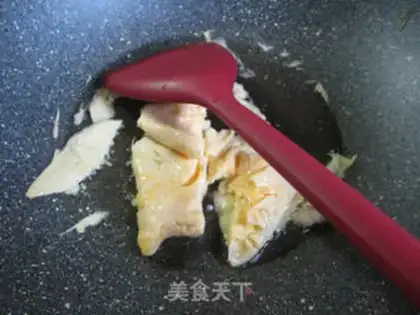 Make Duck omelet crumbs step 2