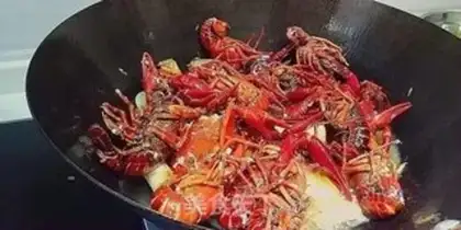 Make Spicy lobster step 3