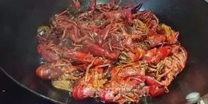 Make Spicy lobster step 7