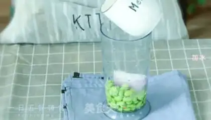 Make Eggflower soy step 1