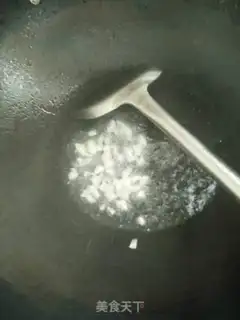 Make Garlic and cabbage step 1