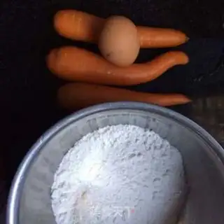 Make Black sesame carrot omelet step 0