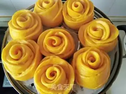 Make Rose rolls step 10