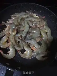 Make Seafood Italy Noodles step 1