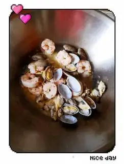 Make Seafood Italy Noodles step 3
