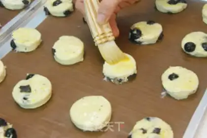 Make Blueberry scon step 9