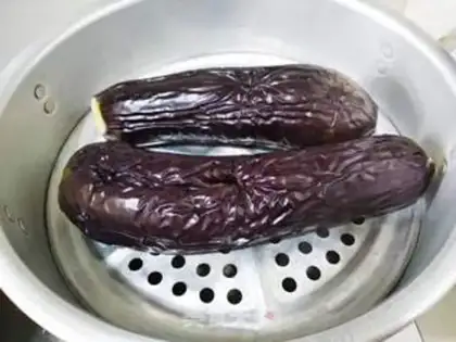 Make The cold hand tore the eggplant step 10