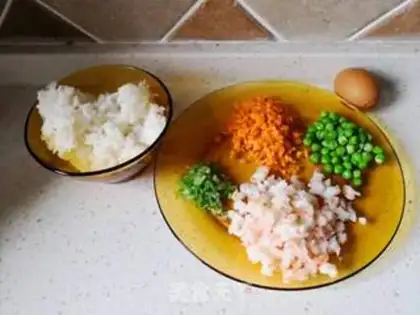 Make Shrimp rice step 0