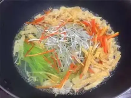 Make Chicken noodle step 3