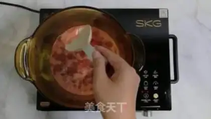 Make Strawberry sauce step 8