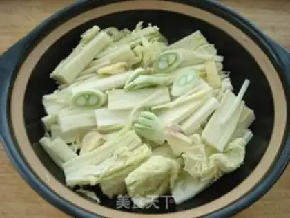 Make Grey tree egg dumpling pan step 2