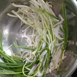 Make Onion pickles step 3