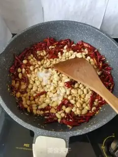 Make Drunk peanuts step 5