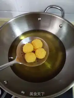 Make Cheese potato ball step 18