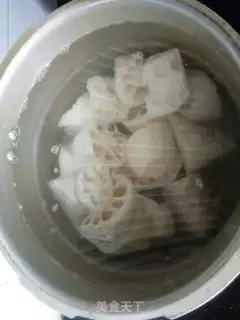 Make Lotus spinal soup step 5