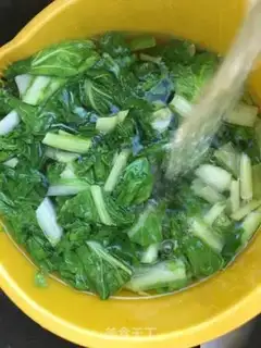 Make Flour and cabbage step 4
