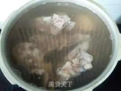 Make Lotus spinal soup step 7