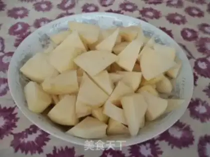 Make Chicken leg and potatoes step 4